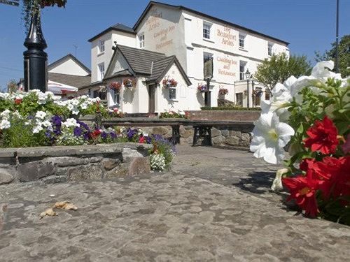 The Beaufort, Raglan